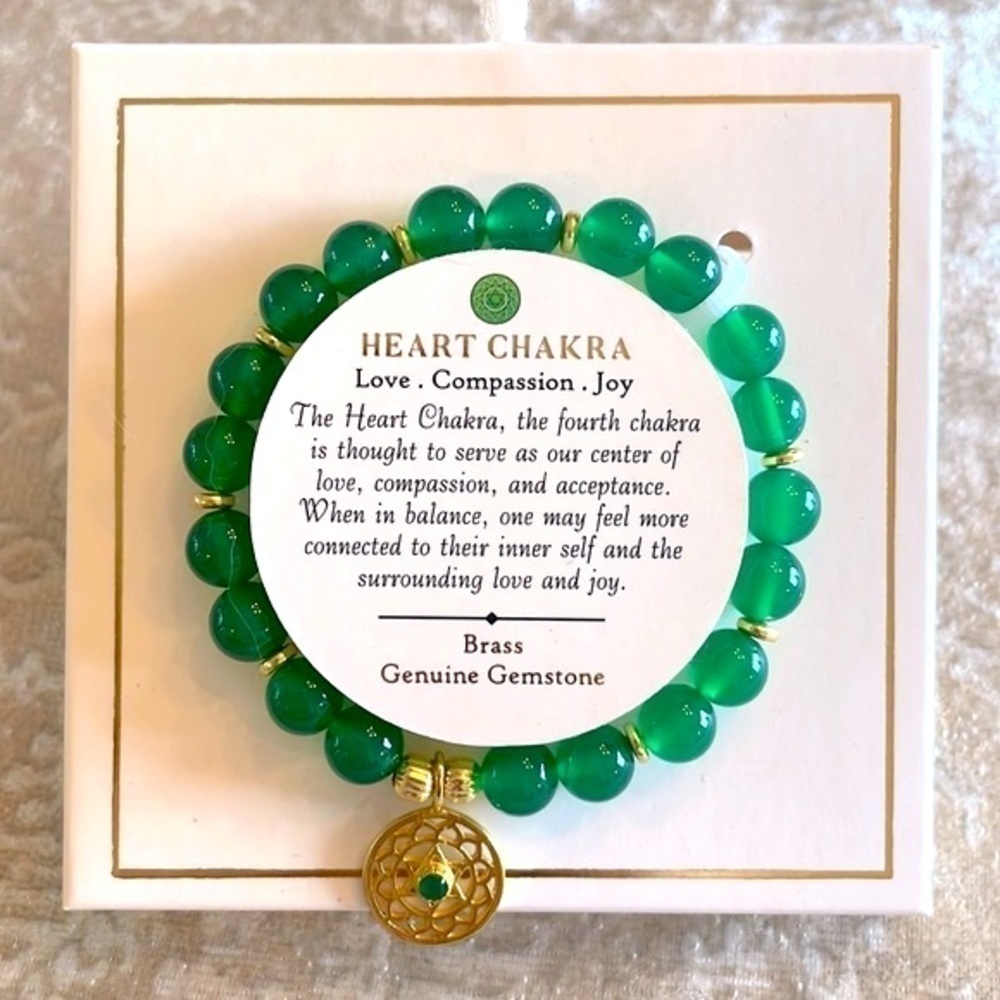 Brand New Heart Chakra Brass & Genuine Gemstone Green Beaded Stretch Bracelet